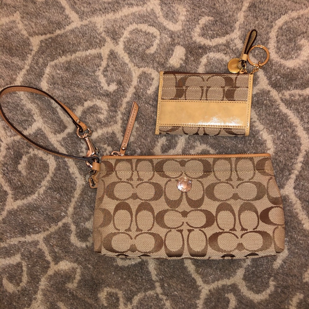 COACH Tan Wristlet and Card Holder